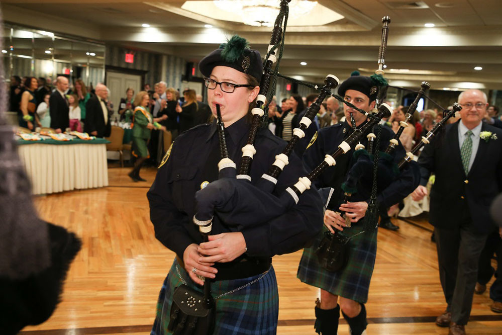 Bagpipers add to the reception’s festive atmosphere.